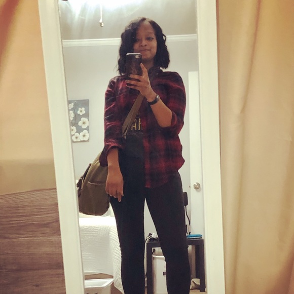 Meet your Posher, Talisa - Picture 1 of 1